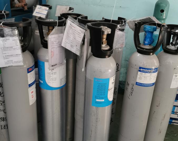 感謝隨州中醫(yī)院對隨州信安達(dá)干冰產(chǎn)品的支持